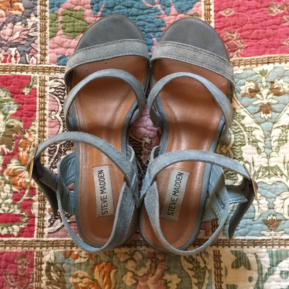 Steve Madden Strappy Sandals - Picture 4 of 4